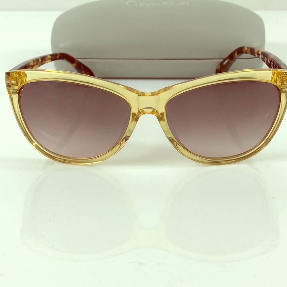 Calvin Klein Sunglasses ck4220s